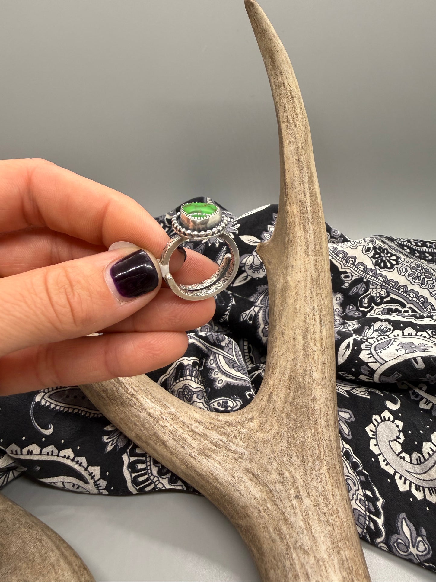 Manhattan Green Adjustable Ring