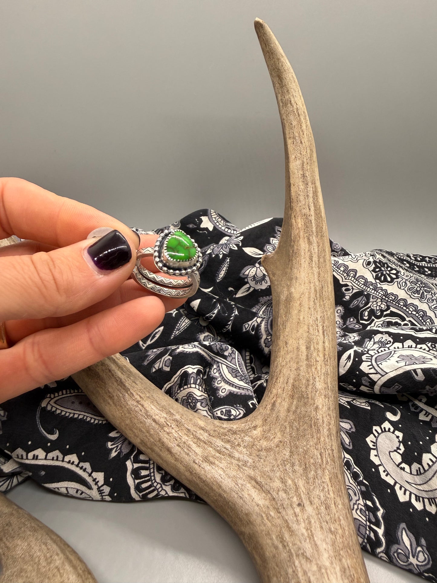 Manhattan Green Adjustable Ring